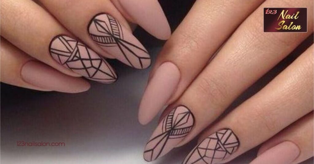 Trendy Nail Set Ideas to Elevate Your Style Year-Round 6 Geometric Nail Set Ideas