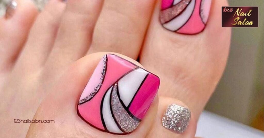 10 Trendy Summer Toenail Ideas to Make Your Feet Shine This Season 6 Geometric Shapes