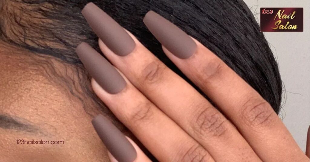 27 Stunning Medium Nail Ideas to Elevate Your Style for Every Season 7 Matte Finishes
