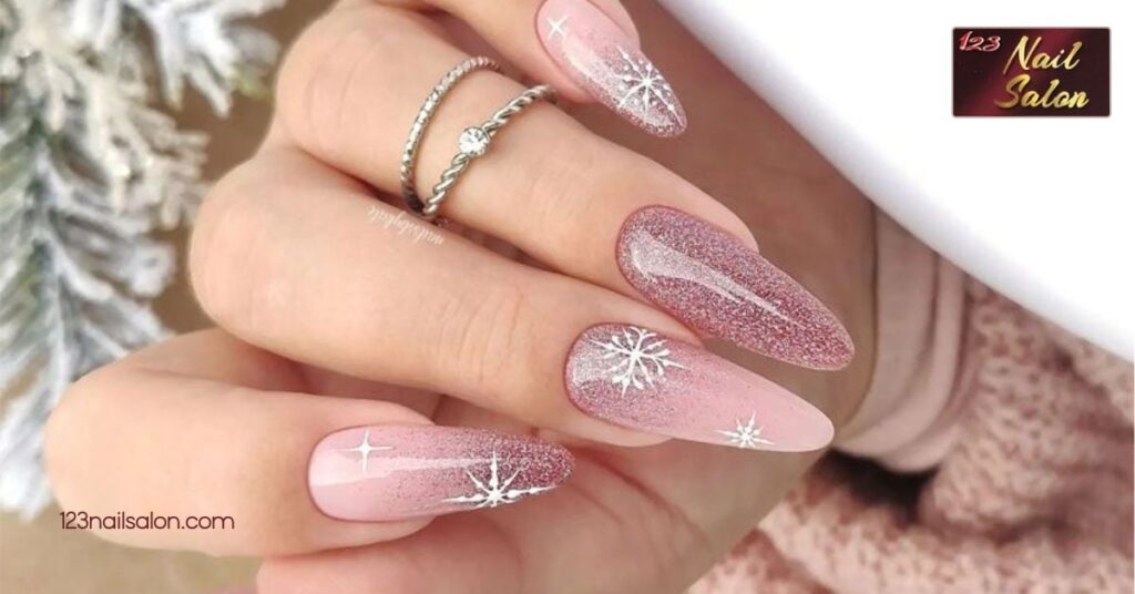10 Festive Christmas Acrylic Nail Ideas to Sparkle This Holiday Season 8 Ombre Christmas Nail Art