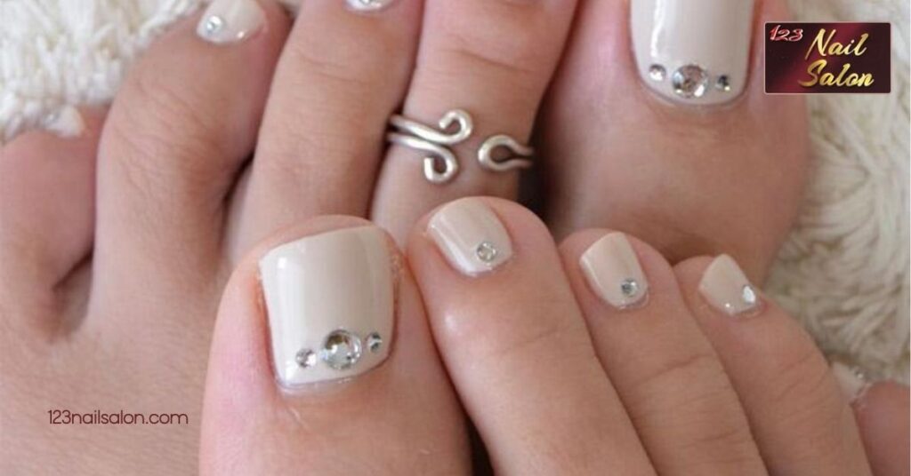 20 Creative Toe Nail Ideas to Elevate Your Pedicure Game This Season 8 Playful Patterns