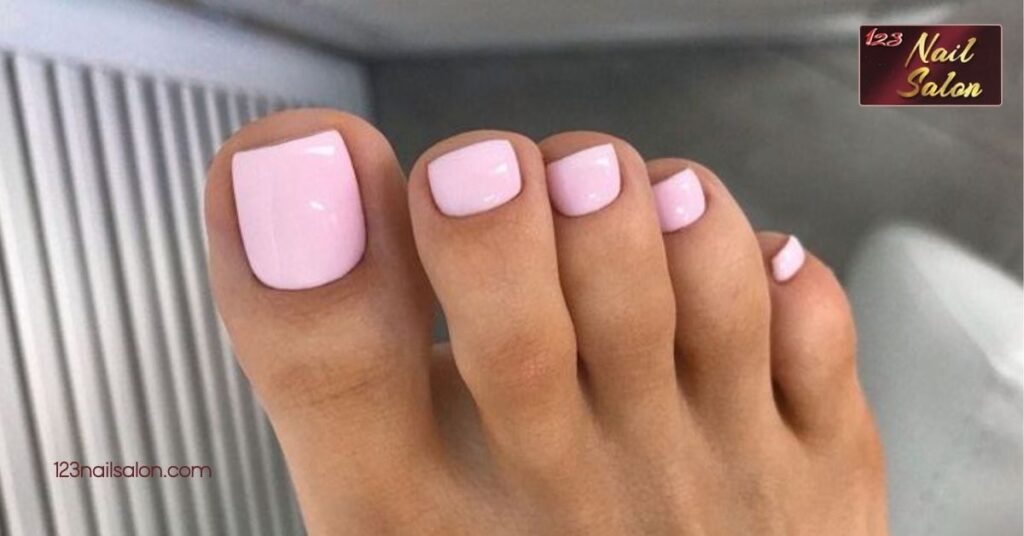 10 Trendy Summer Toenail Ideas to Make Your Feet Shine This Season 3 Soft Pastels