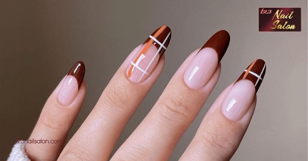 10 Chic Preppy Nail Ideas to Elevate Your Style for Every Occasion 4 Striped Patterns